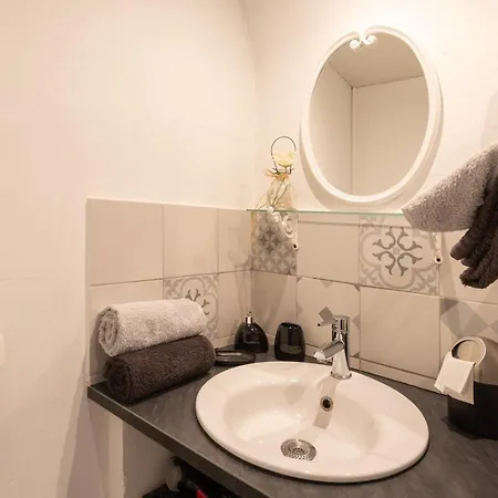 Maisonnette De Charme Bord Ardeche Apartament *