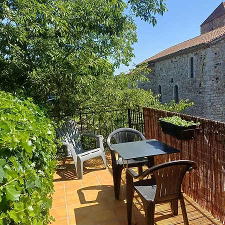 Maisonnette De Charme Bord Ardeche Lanas